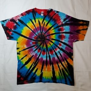 SOLD! New extra large unisex tie dye shirt